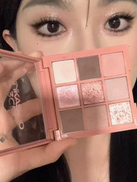 Nine-color eyeshadow palette12