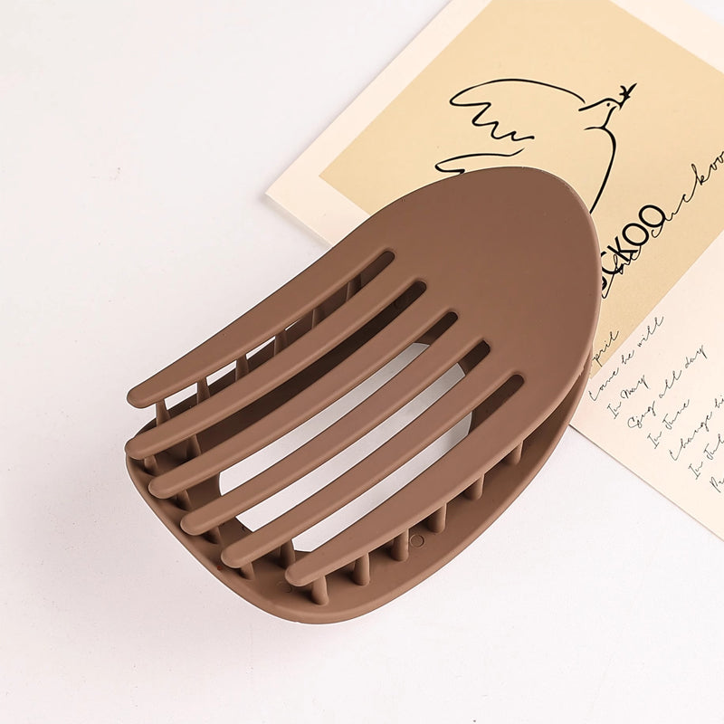 Limited-time 50% off: Minimalist and elegant duckbill hair clip