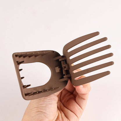 Limited-time 50% off: Minimalist and elegant duckbill hair clip