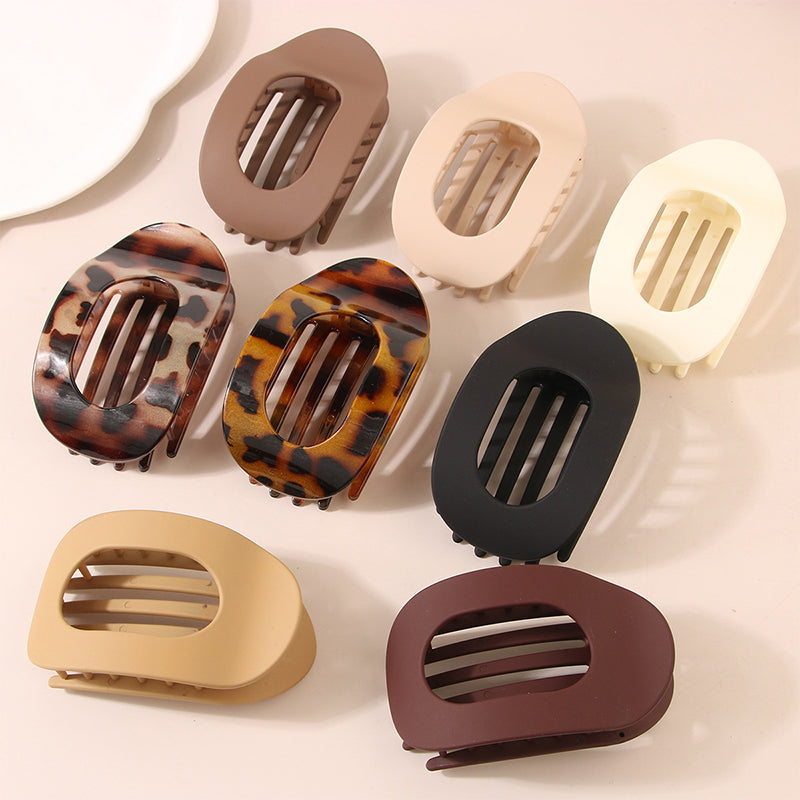 Limited-time 50% off: Minimalist and elegant duckbill hair clip