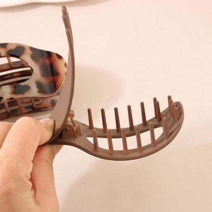 Limited-time 50% off: Minimalist and elegant duckbill hair clip