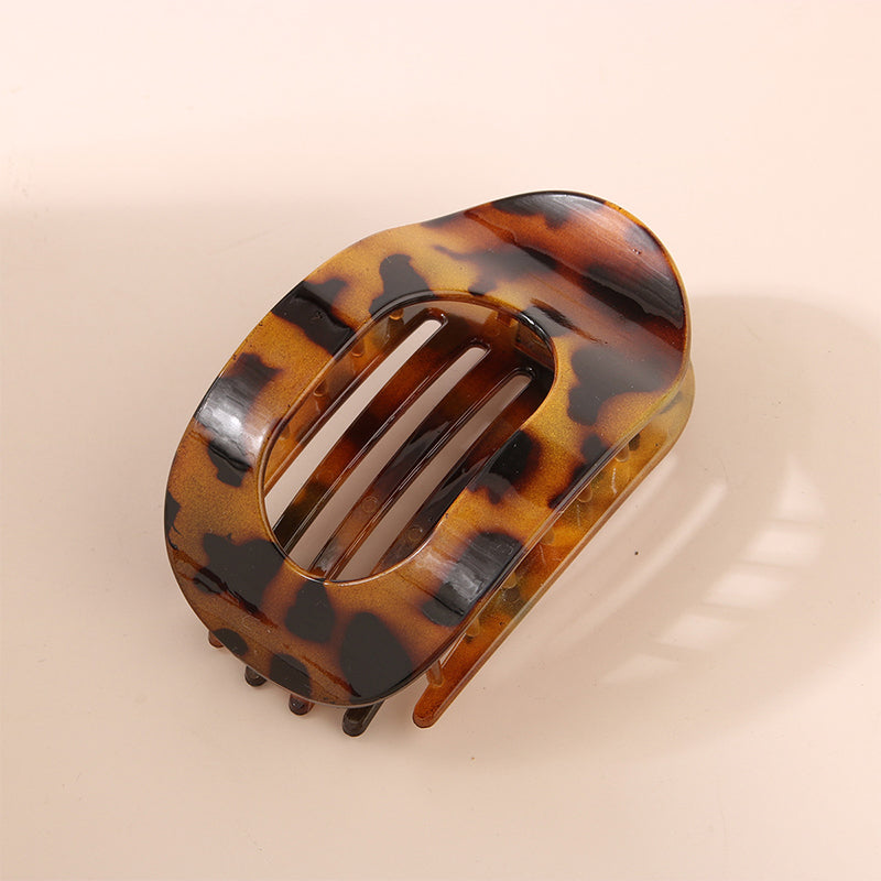 Limited-time 50% off: Minimalist and elegant duckbill hair clip