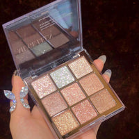 Nine-color eyeshadow palette02