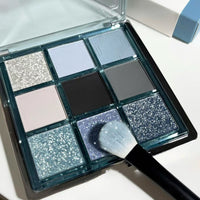 Nine-color eyeshadow palette08