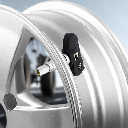 🚗50% OFF NOW! ✨ Solar Tire Pressure Monitor - Real-Time 4-Wheel Display with Wireless Sensors & Waterproof Design for Enhanced Safety 🔋🌞