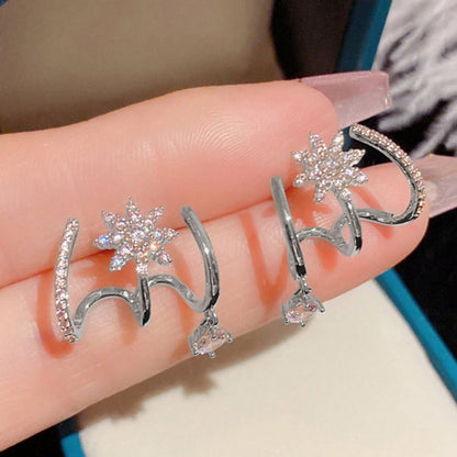 ✨Upgraded version💎2026 NEW STYLE💎Sparkling Claw Earrings for Women，✅ Limited time offer – trendy earrings! Grab your pair before they're gone! 💎👂