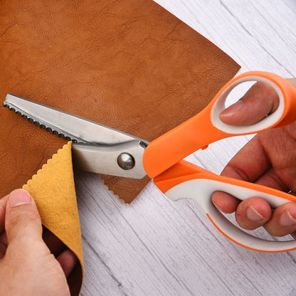 ✂️🔥 50% OFF! Cut Any Fabric Without Fraying – Zigzag in One Motion. The Scissors Sewers, Crafters & Home Cooks Across Europe Love!